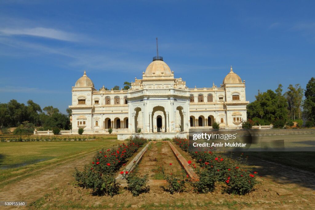 Sadiq Garh Palace